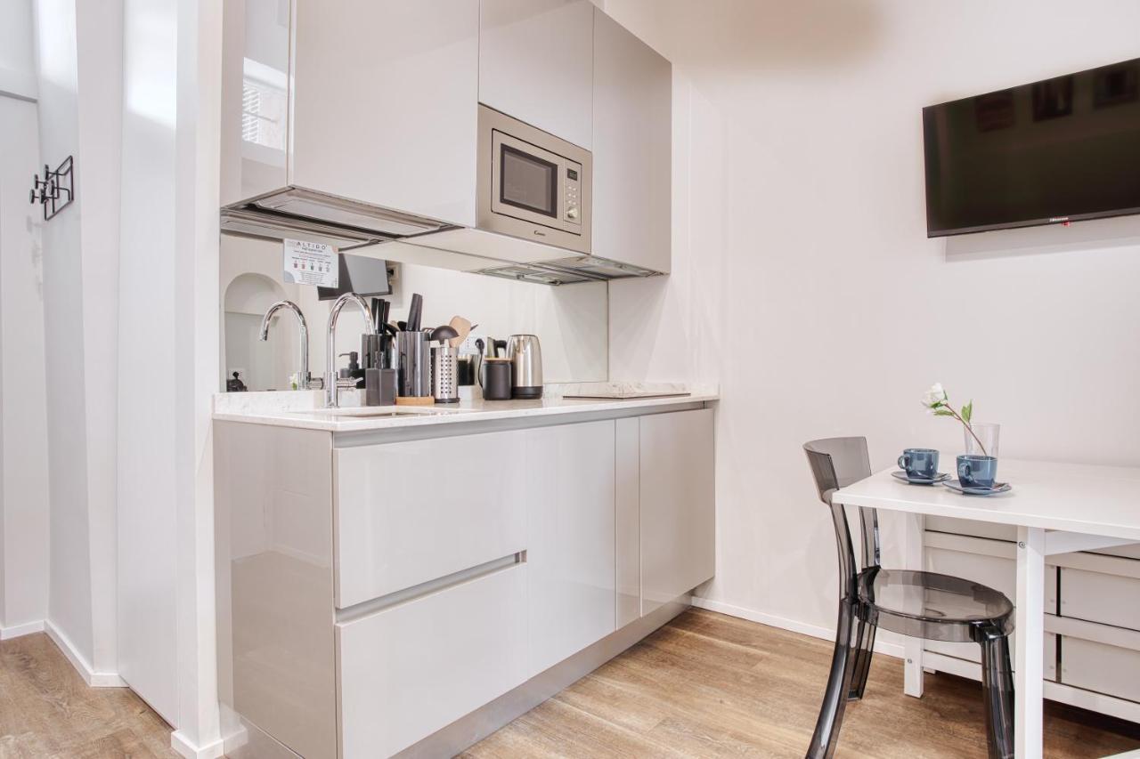 Joivy Delightful 1-Bed Flat In The Centre Of Milan Apartment Exterior foto